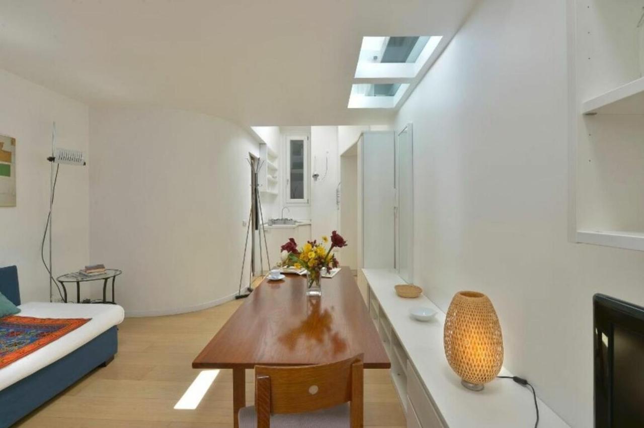 De Bernardi By Halldis Milano
